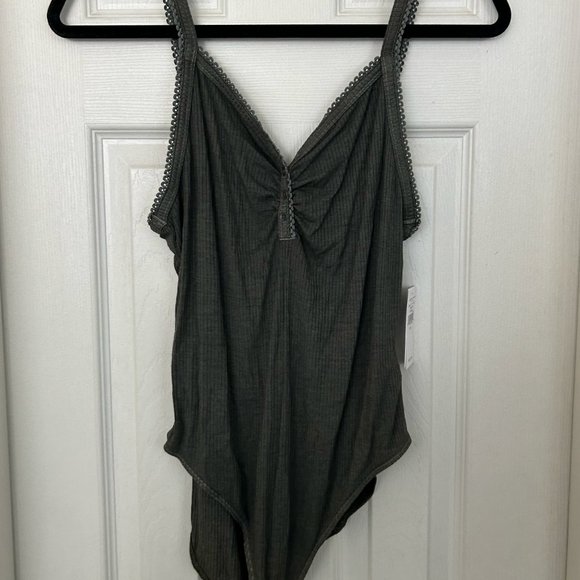 American Eagle Outfitters Tops - NWT, American Eagle Soft & Sexy Ribbed Lace Trim Henley Bodysuit, Olive, L